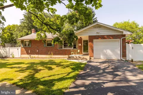 3076 Westminster Rd, Bethlehem, PA 18017