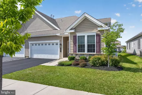 3880 Victors Way, Easton, PA 18045
