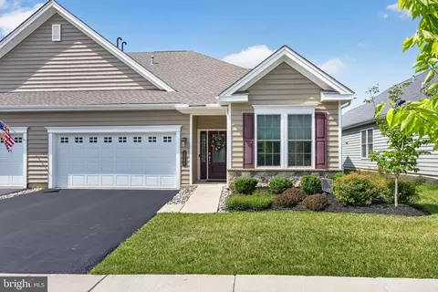 3880 Victors Way, Easton, PA 18045