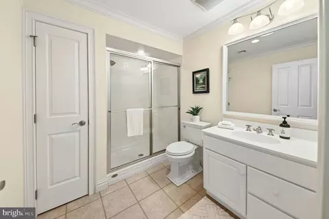 Bath - 2048 Forge Run, Bethlehem, PA 18015 photo 4 of 5