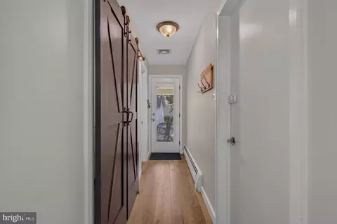 Entry Way - 136 Grouse Dr, Bath, PA 18014 photo 4 of 5