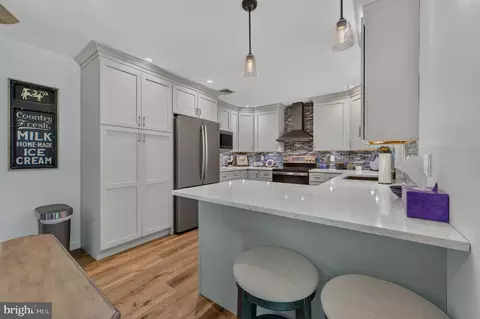 Kitchen - 136 Grouse Dr, Bath, PA 18014 photo 2 of 6