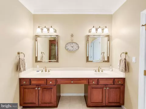 Bath - 272 S Egg Rd, Bath, PA 18014 photo 1 of 5