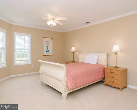 Bedroom - 272 S Egg Rd, Bath, PA 18014 photo 2 of 4