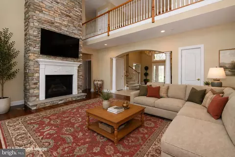 Living - 272 S Egg Rd, Bath, PA 18014 photo 1 of 3