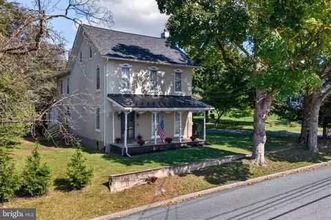 319 W 27th St, Northampton, PA 18067