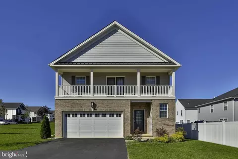 307 Bendelow Ln, Northampton, PA 18067