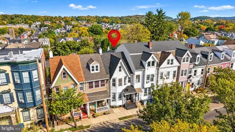 1039 Washington St, Easton, PA 18042