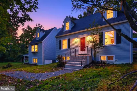 336 S 3rd St, Bangor, PA 18013