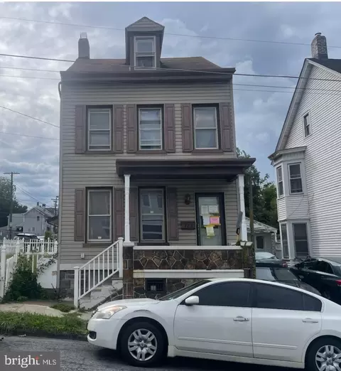 123 S 11th St, Easton, PA 18042