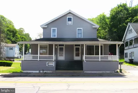 117 S Main St, Herndon, PA 17830