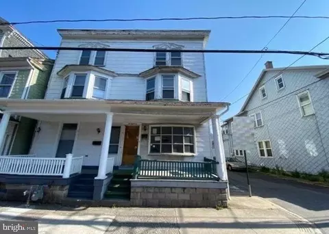 218 W Walnut St, Shamokin, PA 17872