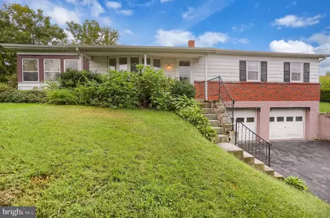 493 Mile Run Rd, Sunbury, PA 17801