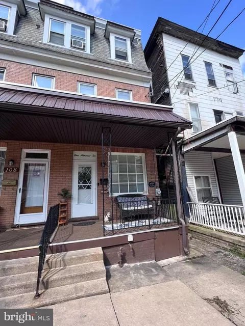 110 N 8th St, Shamokin, PA 17872