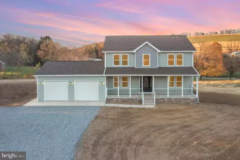 341 School Rd, Dalmatia, PA 17017