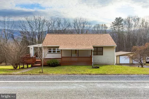 3176 Upper Rd, Shamokin, PA 17872