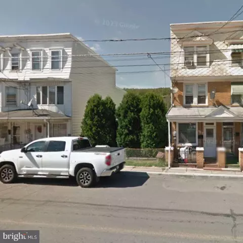 129 E Ave, Mount Carmel, PA 17851