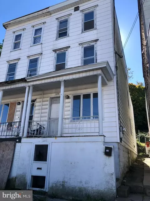 328 E 7th St, Mount Carmel, PA 17851
