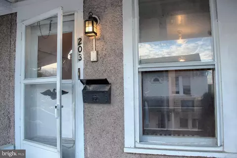 203 E Dewart St, Shamokin, PA 17872