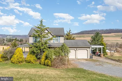 271 Ridge Rd, Dalmatia, PA 17017