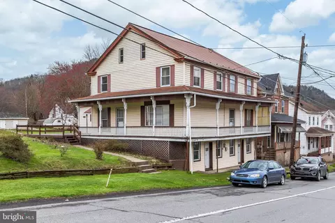 1020 W Shamokin St, Trevorton, PA 17881