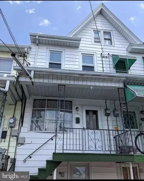 245 S Chestnut St, Mount Carmel, PA 17851