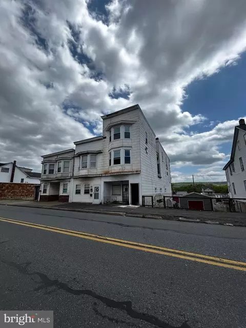 939 Chestnut St, Kulpmont, PA 17834