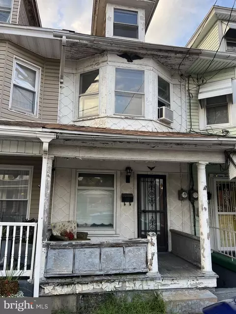 1323 W Spruce St, Coal Township, PA 17866