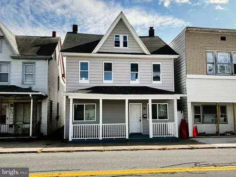 947 Chestnut St, Kulpmont, PA 17834