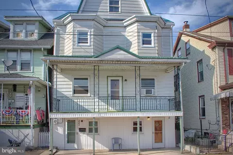 223 Girard St, Mount Carmel, PA 17851