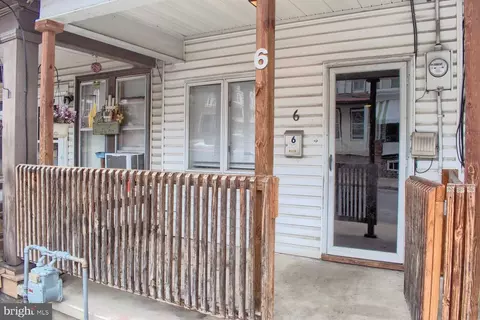 6 N 7th St N, Shamokin, PA 17872