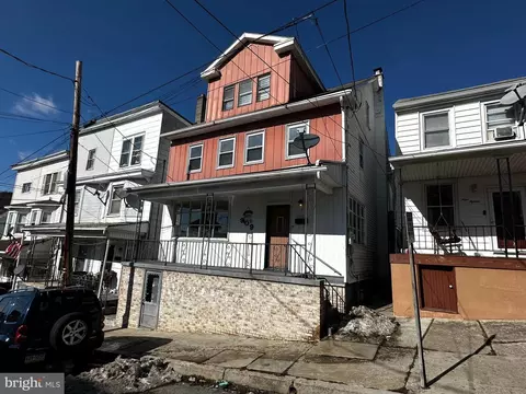 909 E Sunbury St, Shamokin, PA 17872