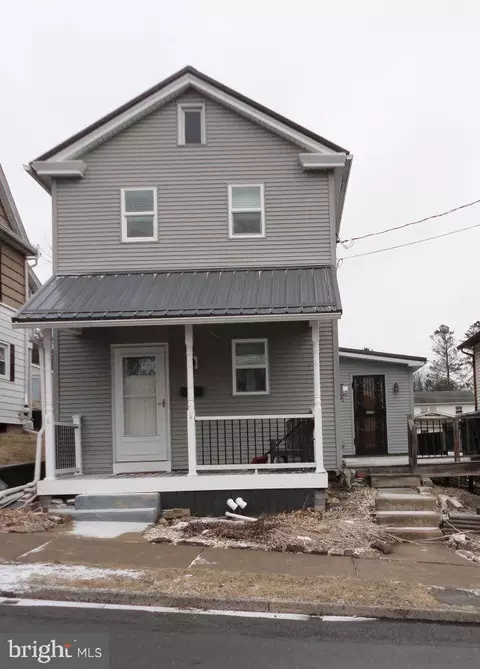 142 Hanover St, Northumberland, PA 17857