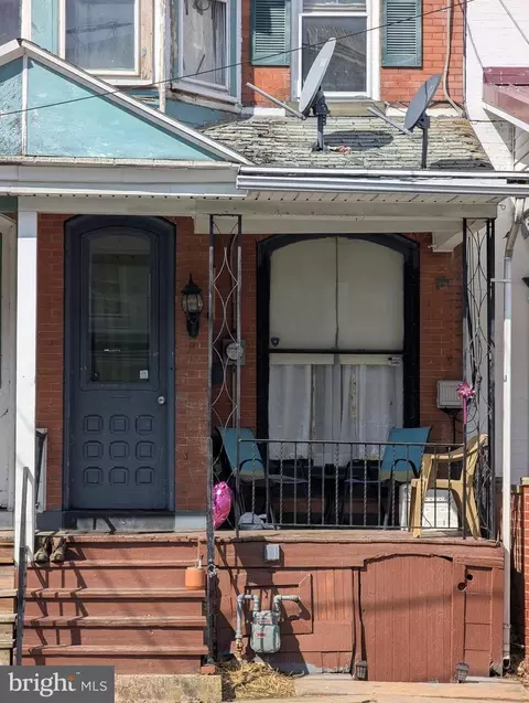 32 N Shamokin St, Shamokin, PA 17872