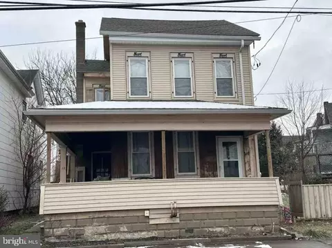 112 S 10th St, Sunbury, PA 17801