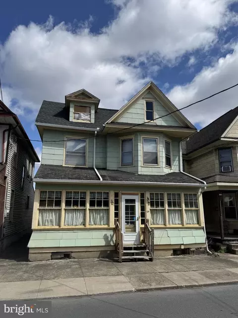 524 Race St, Sunbury, PA 17801