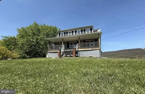 5337 State Route 225, Dornsife, PA 17823