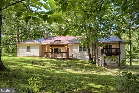 5275 State Route 54, Turbotville, PA 17772