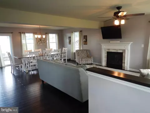 11 Rolling Ridge Dr, Milton, PA 17847 photo 3