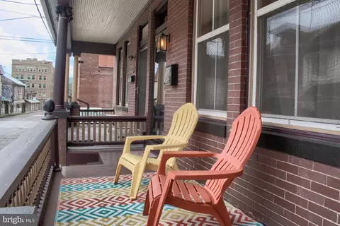609 Commerce St E, Shamokin, PA 17872
