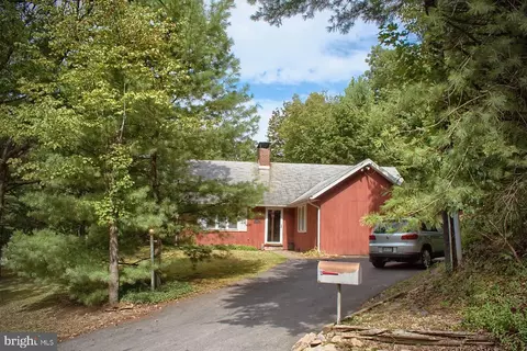 1205 Bunker Hill Rd, Coal Township, PA 17866