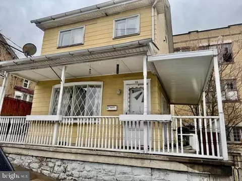 24 S Oak St, Coal Township, PA 17866