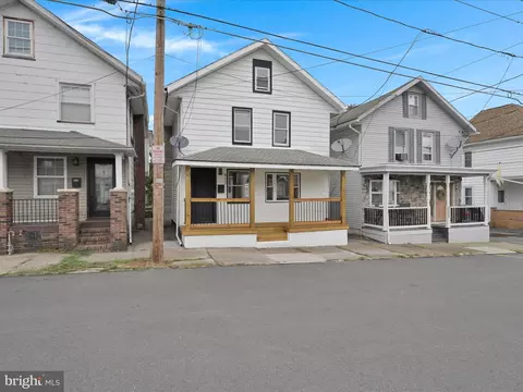 Exterior - 419 E 4th St, Mount Carmel, PA 17851 photo 3 of 8