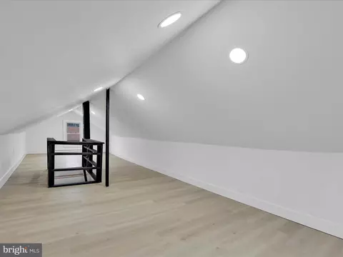Entry Way - 419 E 4th St, Mount Carmel, PA 17851 photo 5 of 5