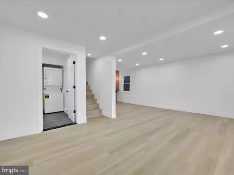Entry Way - 419 E 4th St, Mount Carmel, PA 17851 photo 1 of 5