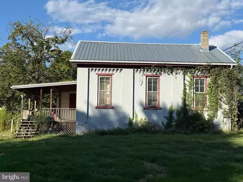 1395 Hockley Hl, Turbotville, PA 17772