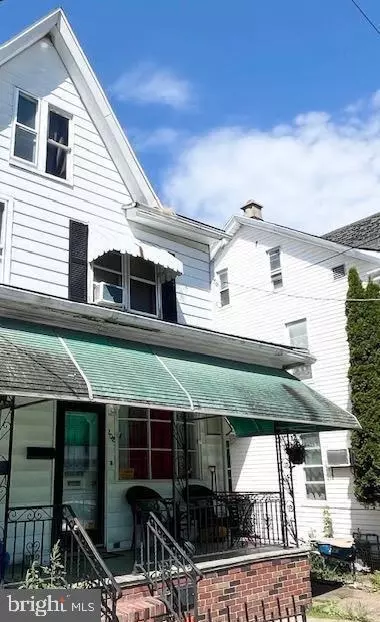 208 S Chestnut St, Mount Carmel, PA 17851