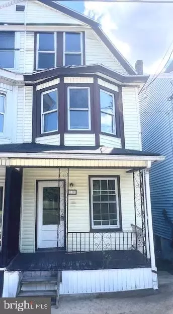 116 E Columbia Ave, Mount Carmel, PA 17851