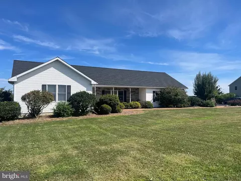 291 Mountain View Rd, Sunbury, PA 17801