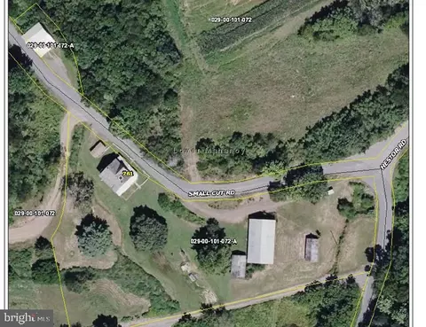 761 Small Cut Rd, Dalmatia, PA 17017